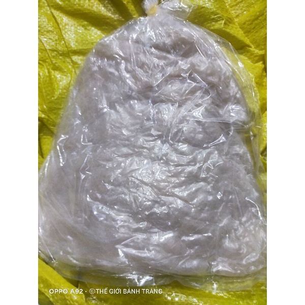 Bánh tráng rìa phơi sương mềm dẻo
