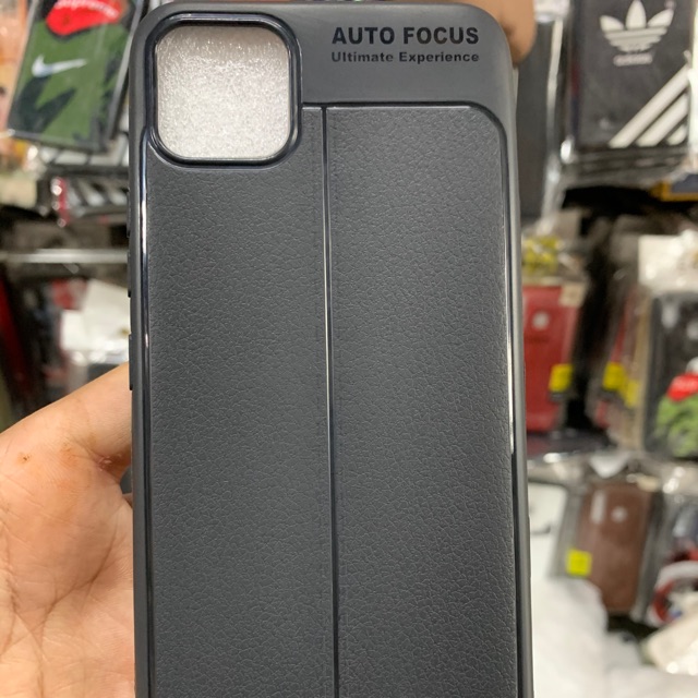 Ốp lưng Realme C11 dẻo đen kiểu da