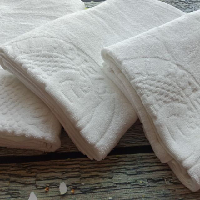 Khăn tắm khách sạn cao cấp cotton 100% trắng 70x140cm