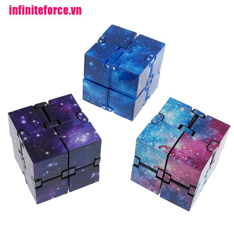 Vn Đồ Chơi Khối Rubik Ma Thuật Giảm Căng Thẳng