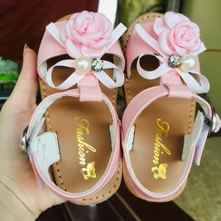 Giầy dép trẻ em Quảng Châu full hộp