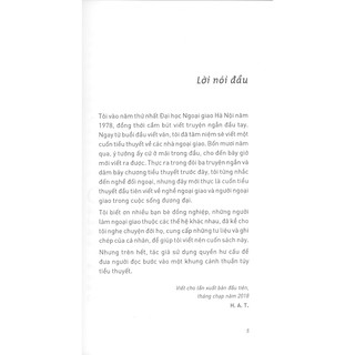 Sách - Năm Lá Quốc Thư