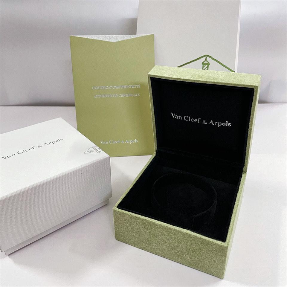 Van cleef & arpels vca Hộp Đựng Trang Sức Vòng Tay Nhẫn Bông Tai Đinh Tán
