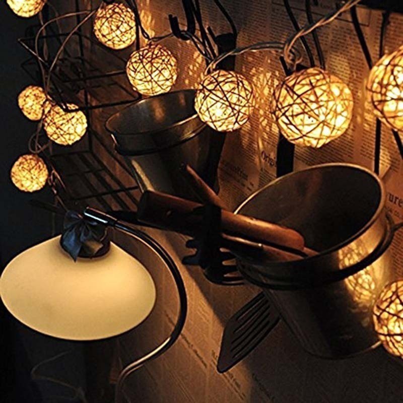 Dây đèn LED 20 bóng hình cầu mây dài 2.5m