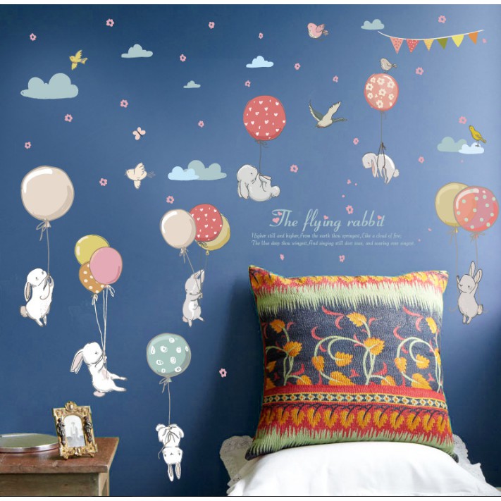 Decal trang trí tường Bong Bóng và Thỏ Trắng đáng yêu
