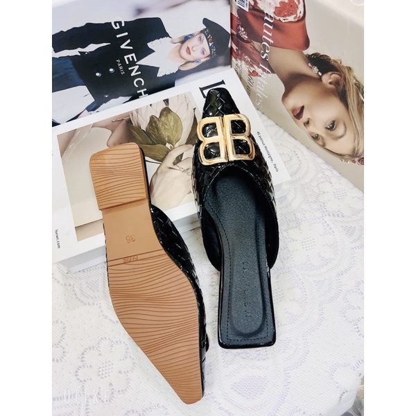 Giày sục mũi vuông BB bệt da bóng chất da đẹp lạ hót nhất 2022