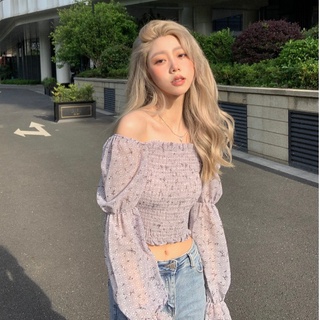 Áo trễ vai voan hoa nhí tay dài Hàn Quốc dáng croptop