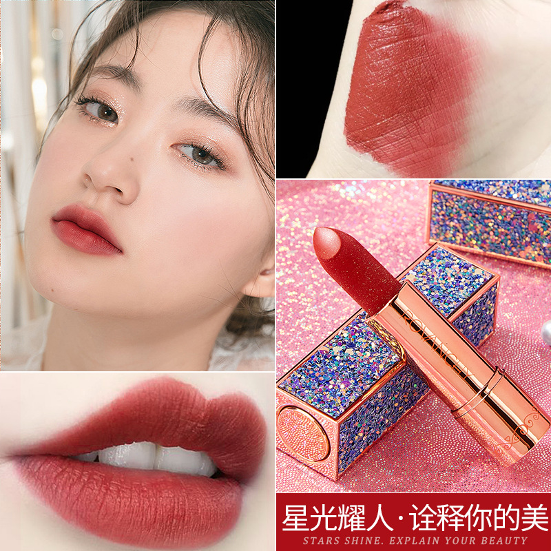 (Hàng Mới Về) Son Môi Dưỡng Ẩm Màu Đỏ Dâu Tây Phong Cách Cá Koi | BigBuy360 - bigbuy360.vn