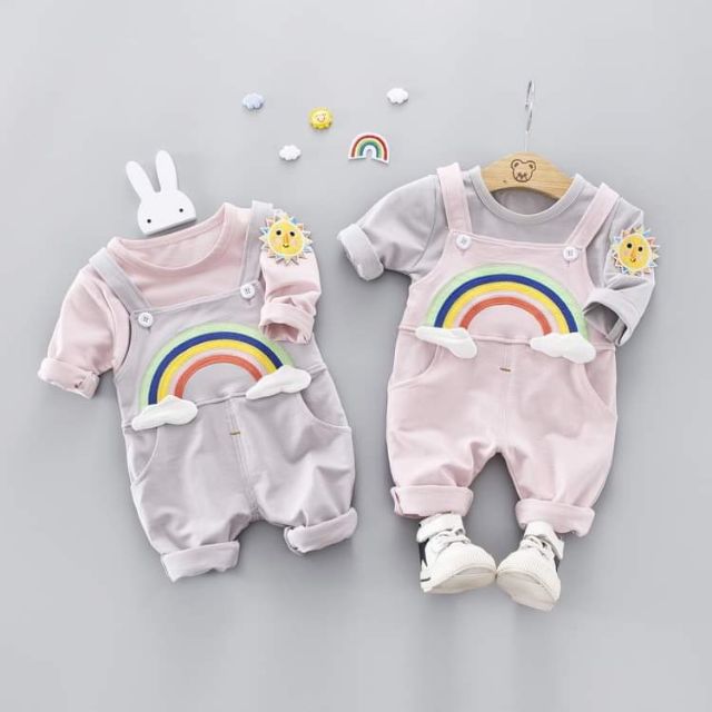 Set Áo thun và Yếm cho bé