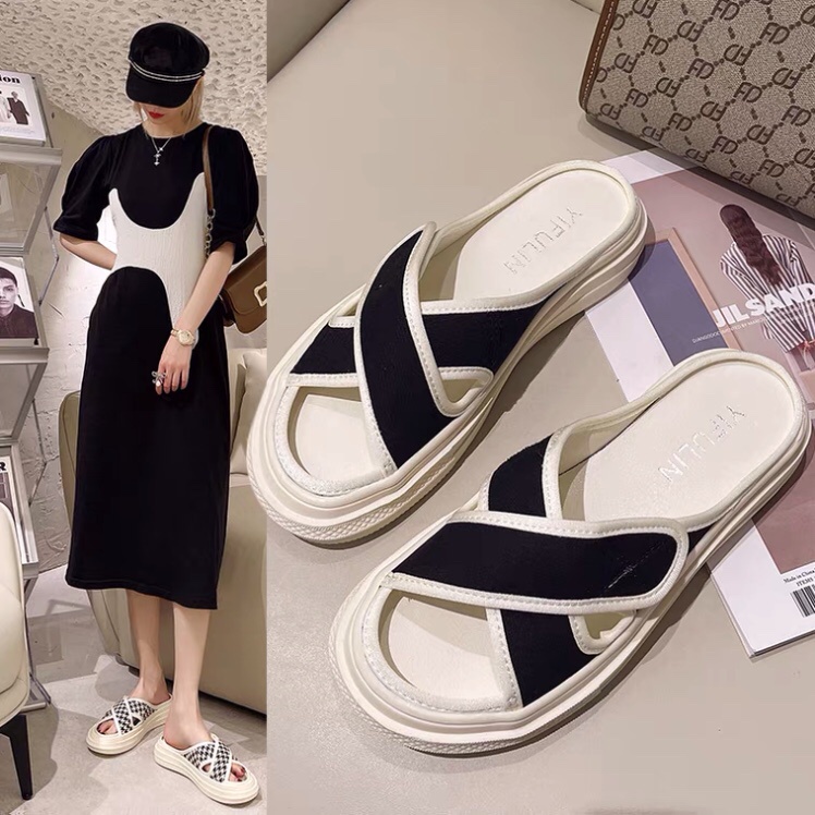 DÉP NỮ VẢI QUAI CHÉO SIÊU XINH- 2 MÀU ĐEN VÀ CARO