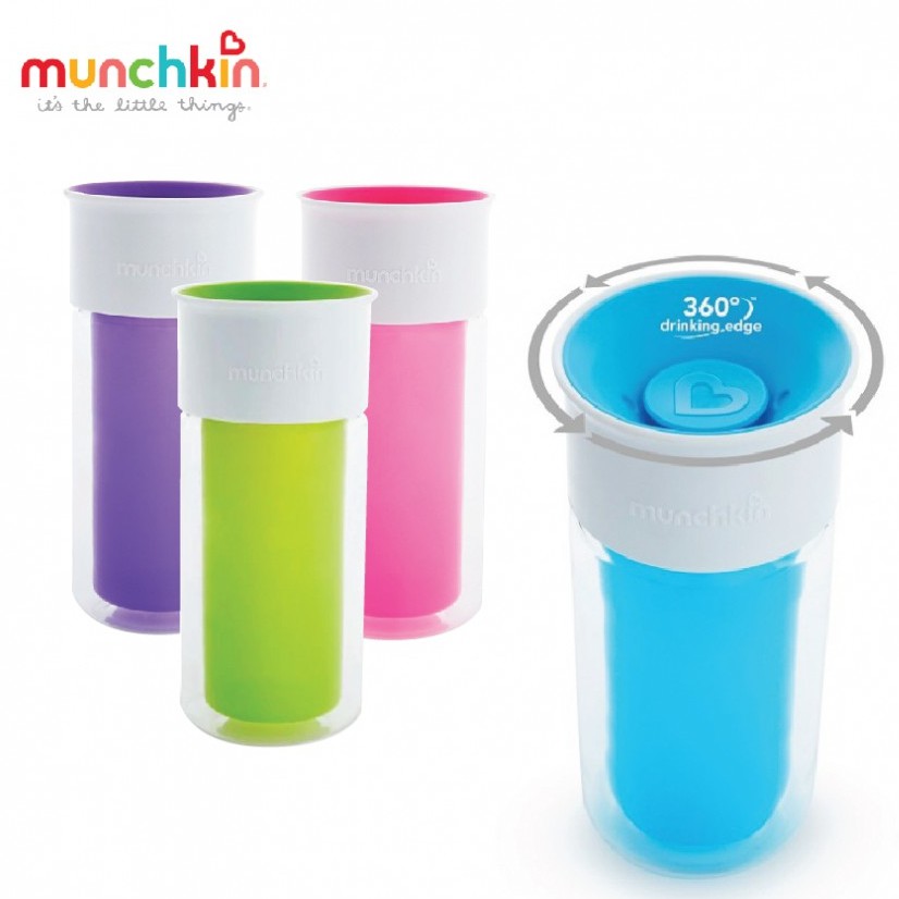 Cốc 360 độ Munchkin chống đổ giữ nhiệt kèm sticker