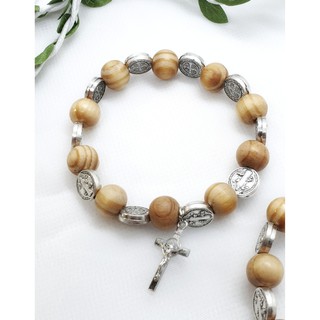 Vòng hạt gỗ đính charm thánh giá Freesize