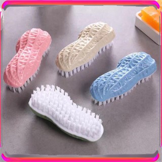 {MUA SẮM THẢ GA} BÀN CHẢI HÌNH CỦ LẠC Q1K1865  {GIA DUNG }