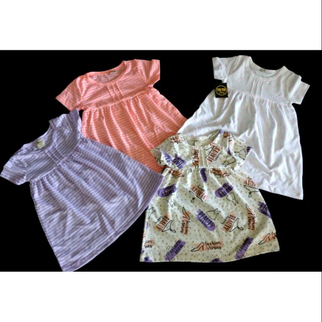 Đầm xuất Oshkosh cho bé gái