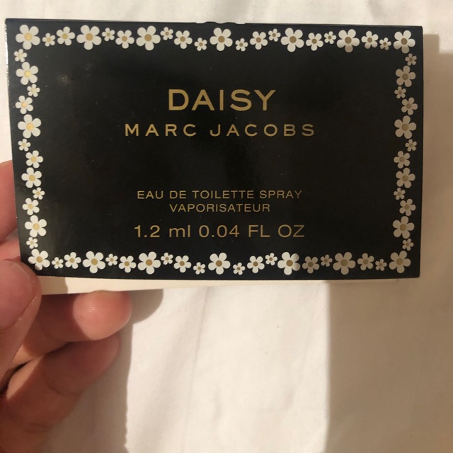 Mẫu thử Daisy Marc Jacobs dạng xịt