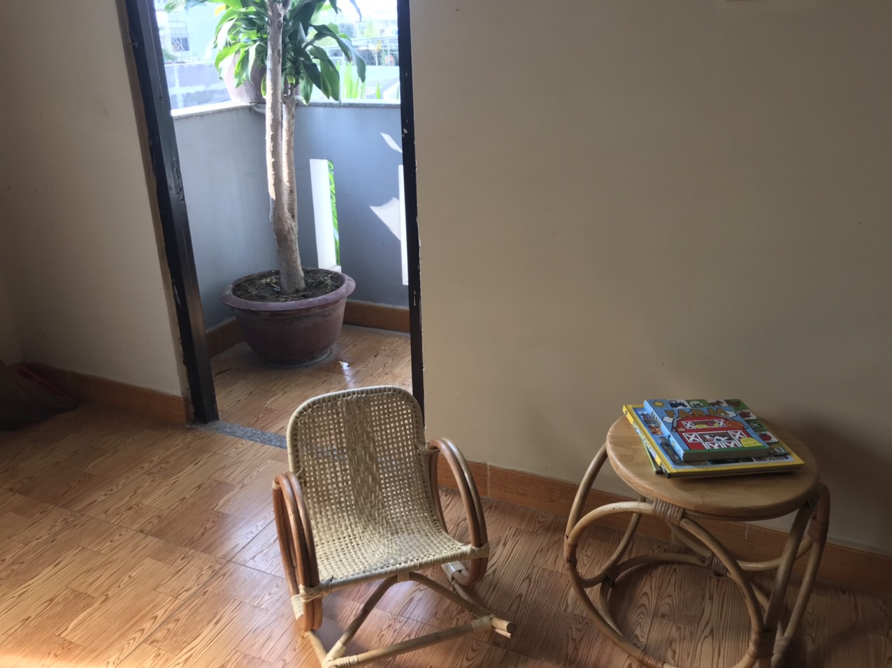 Ghế mây bập bênh trẻ em - Rocking chairs | BigBuy360 - bigbuy360.vn