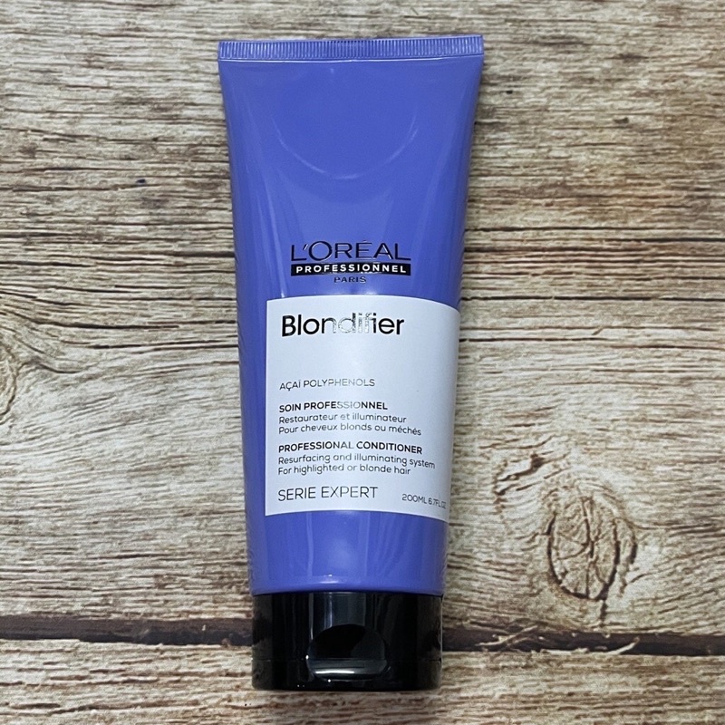 Dầu xả chăm sóc chuyên biệt cho tóc tẩy L'Oréal Professionnel Serie Expert Blondifier Gloss Conditioner 200ml