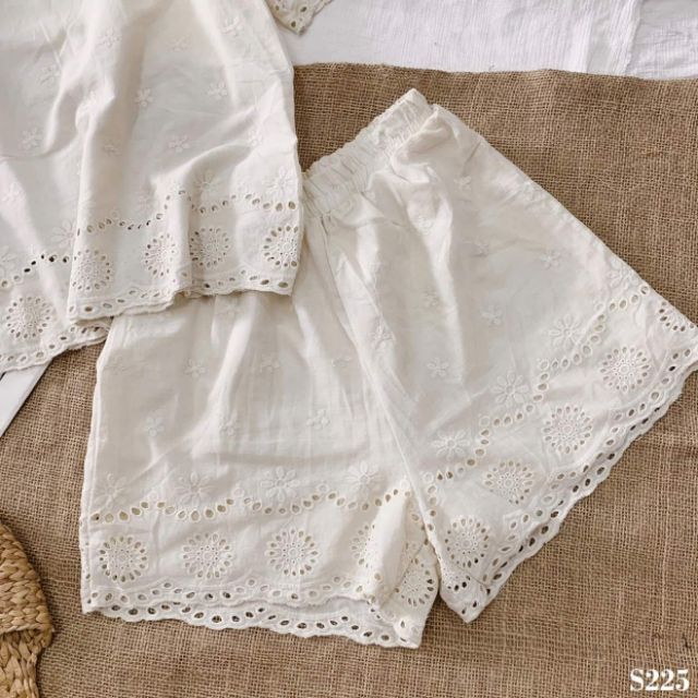 Set xô thêu short