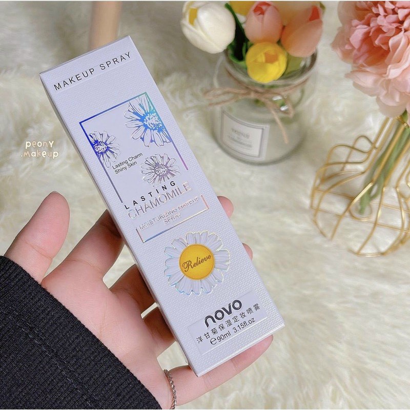 Xịt Khóa Giữ Lớp Nền Trang Điểm Lâu Trôi, Xịt Nhũ Bắt Sáng Cao Cấp Hoa Cúc Novo Chamomile Siu Hot