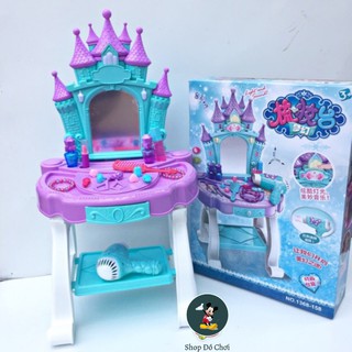Đồ chơi bàn trang điểm mô phỏng lâu đài disney, dùng pin, có âm thanh và ánh sáng