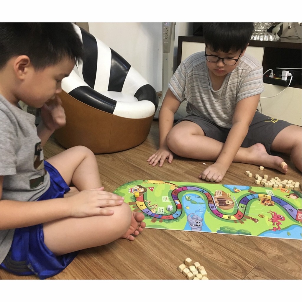 Bộ trò chơi Ô ăn quan viên gỗ - Đi tìm kho báu - 2 mặt chơi 3020