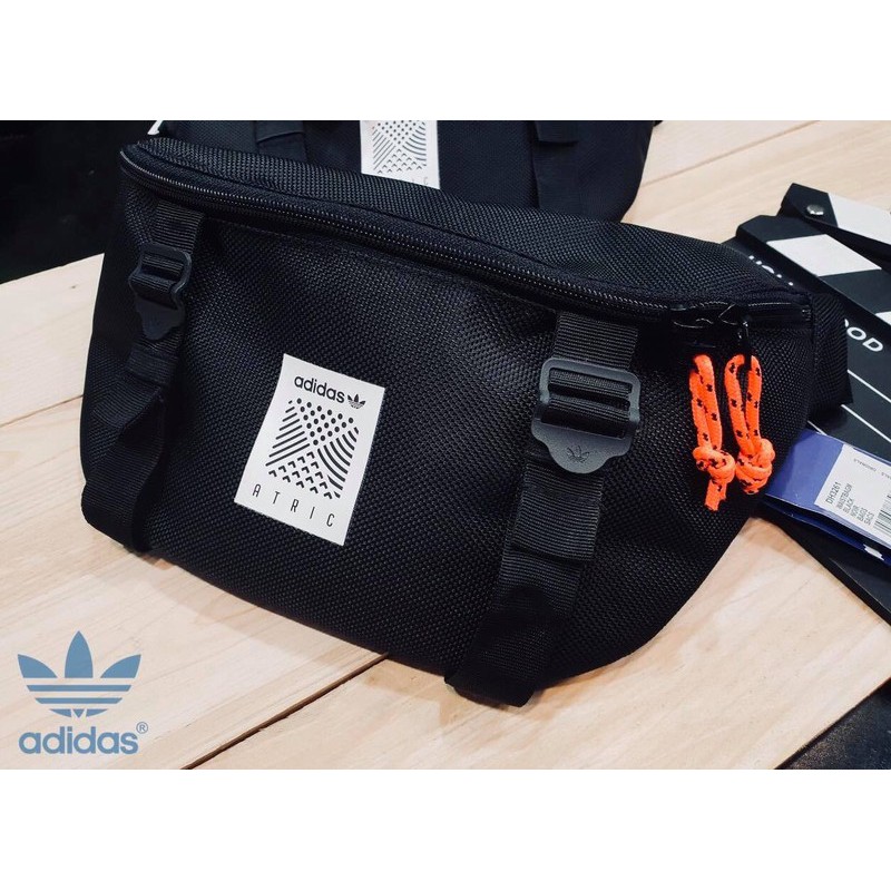 ⚡️ (HÀNG XỊN) Túi đeo chéo Adidas Originals Apparel Atric Waistbag - Black- DH3261 [ GIÁ RẺ ] CAM KẾT CHẤT LƯỢNG VỚI KH