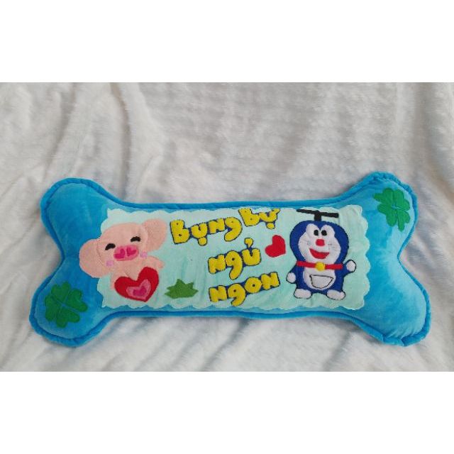 Gối ôm handmade heo ôm tim và đoremon