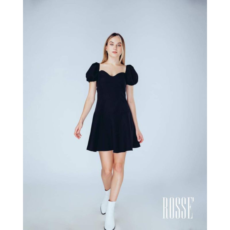 Váy đen hở lưng Rosse thời trang thiết kế