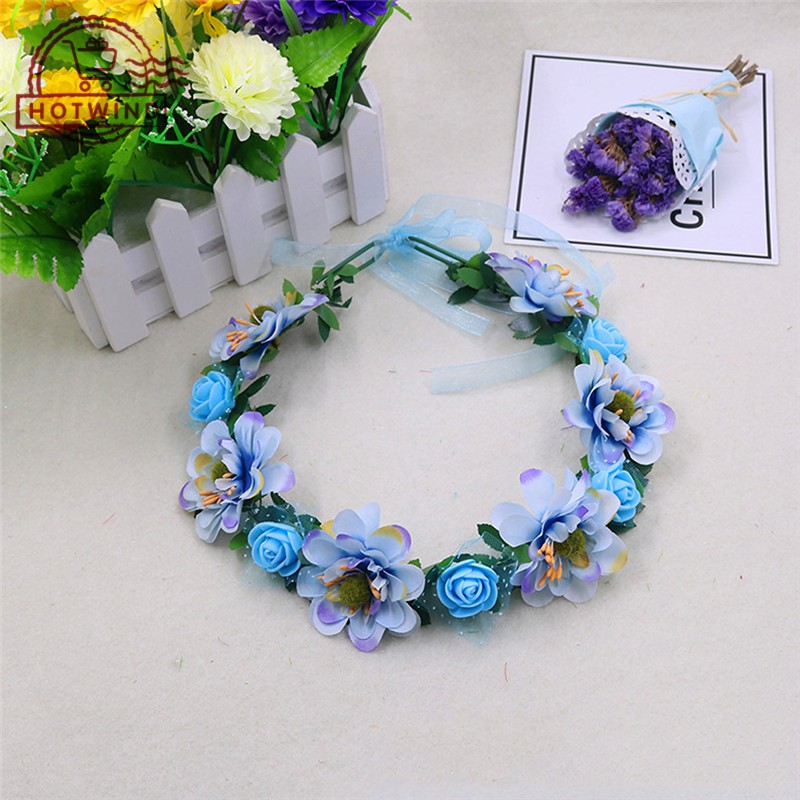 Vòng hoa đội đầu cô dâu xinh xắn