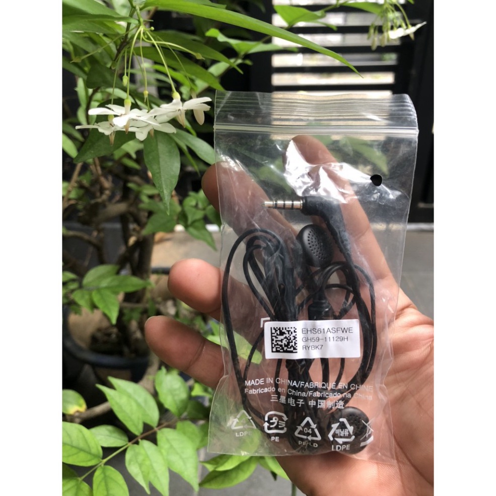 {Sale sốc} Tai nghe LG có dây zin hãng