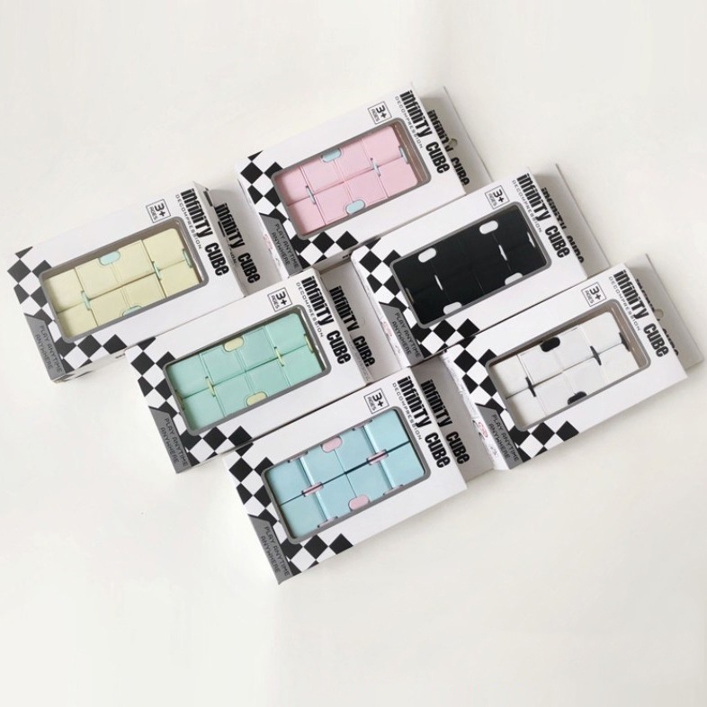 Rubik 3x3 - Rubik đồ chơi phát triển trí tuệ cho bé