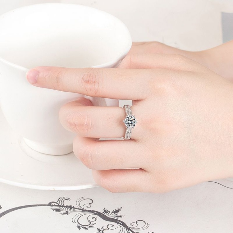Nhẫn nữ thời trang xinh xắn bạc Ý S925, N77