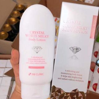 Kem dưỡng  trắng body  3w Clinic