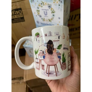 LY SỨ CÓ QUAI HỌA TIẾT