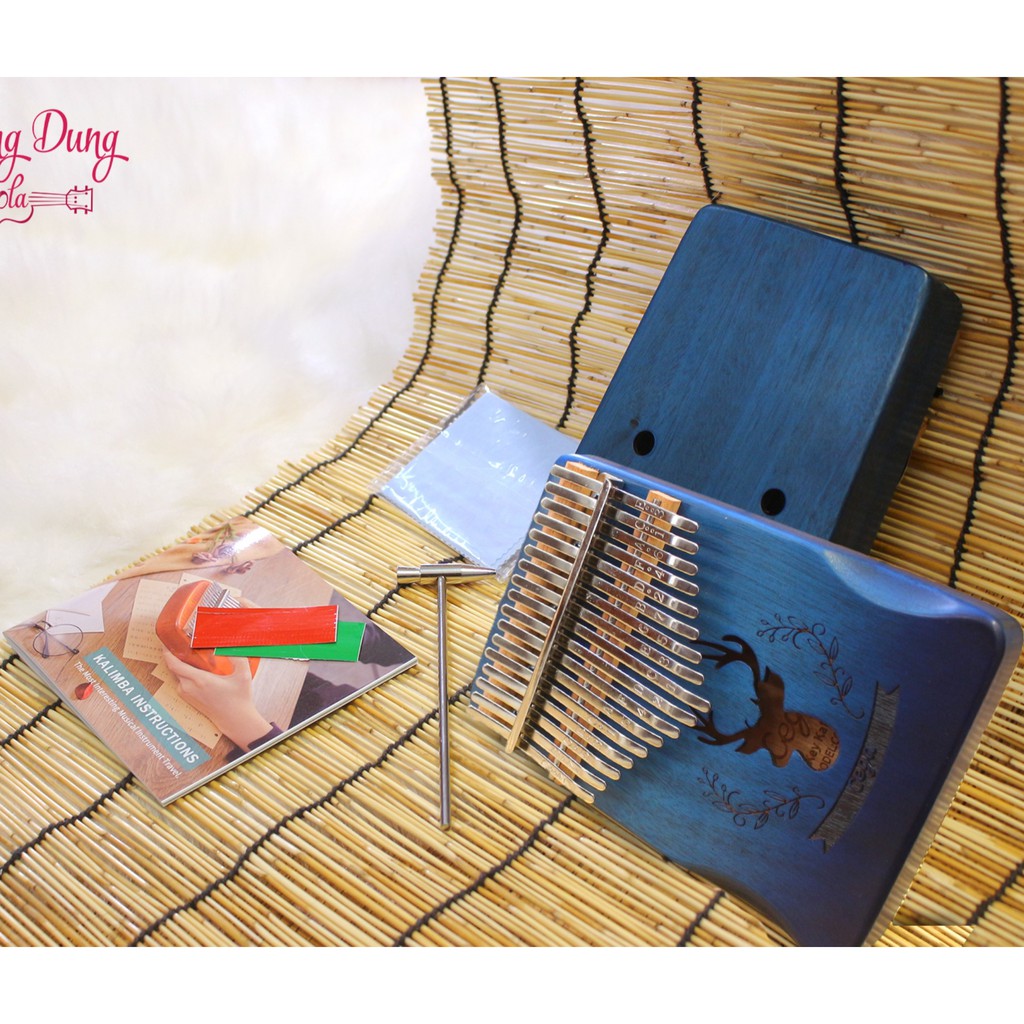 Đàn Kalimba Gỗ nguyên tấm có khắc sẵn nốt -  Có vạt tì tay - Cega Hươu Blue - 17 phím