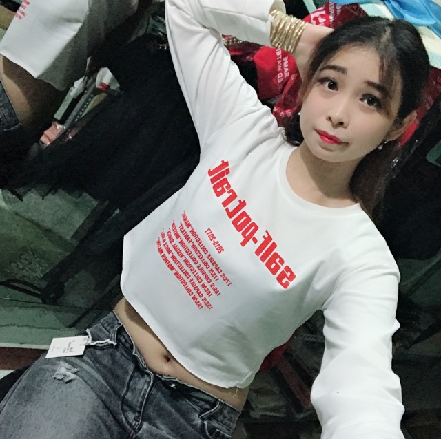 Áo CropTop tay dài in chữ SAL ( kèm ảnh thật) tay dài