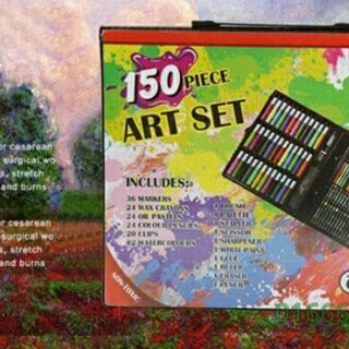 Hộp bút màu 150 chi tiết
