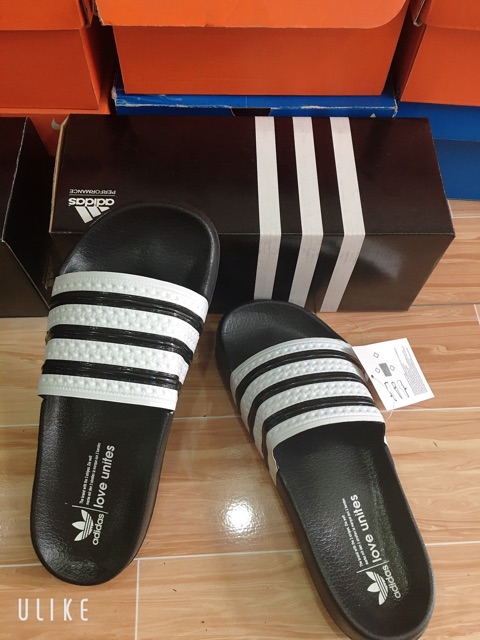 s Dép Adidas Plus siêu êm màu đen sọc xám,màu đen sọc xanh dương,màu đen sọc trắng .