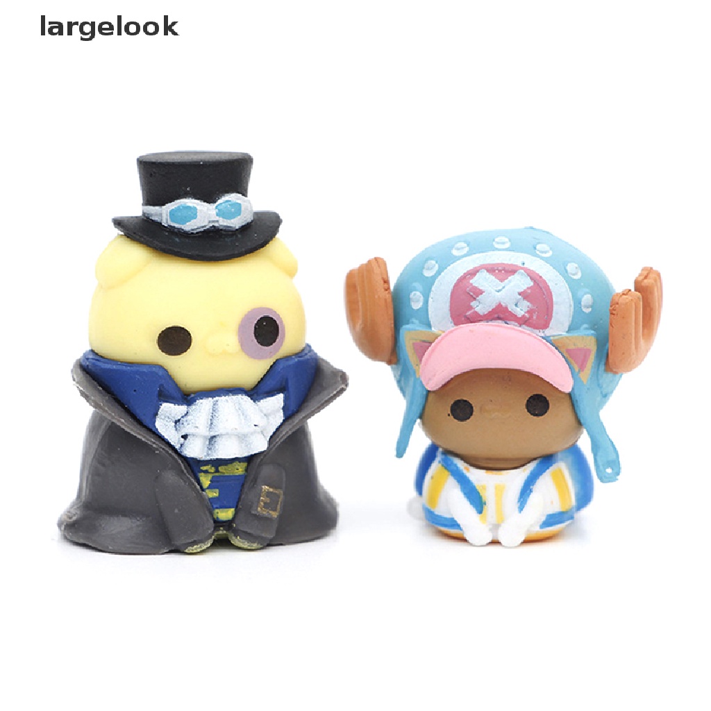 Mô hình mèo chủ đề phim One Piece trang trí cho ô tô