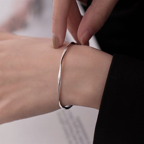 Lắc tay Tiệm bạc 21 Centimeters Harsh Line