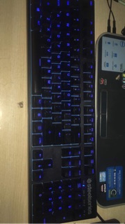 Bàn Phím SteelSeries Apex M500