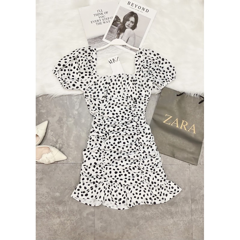 VNU235 - VÁY CHẤM BI CỔ VUÔNG DÚM BỤNG | BigBuy360 - bigbuy360.vn