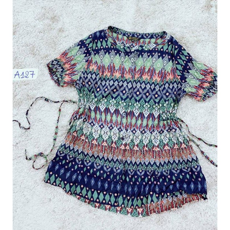 Áo sơmi thổ cẩm rút Eo size M/L. A127