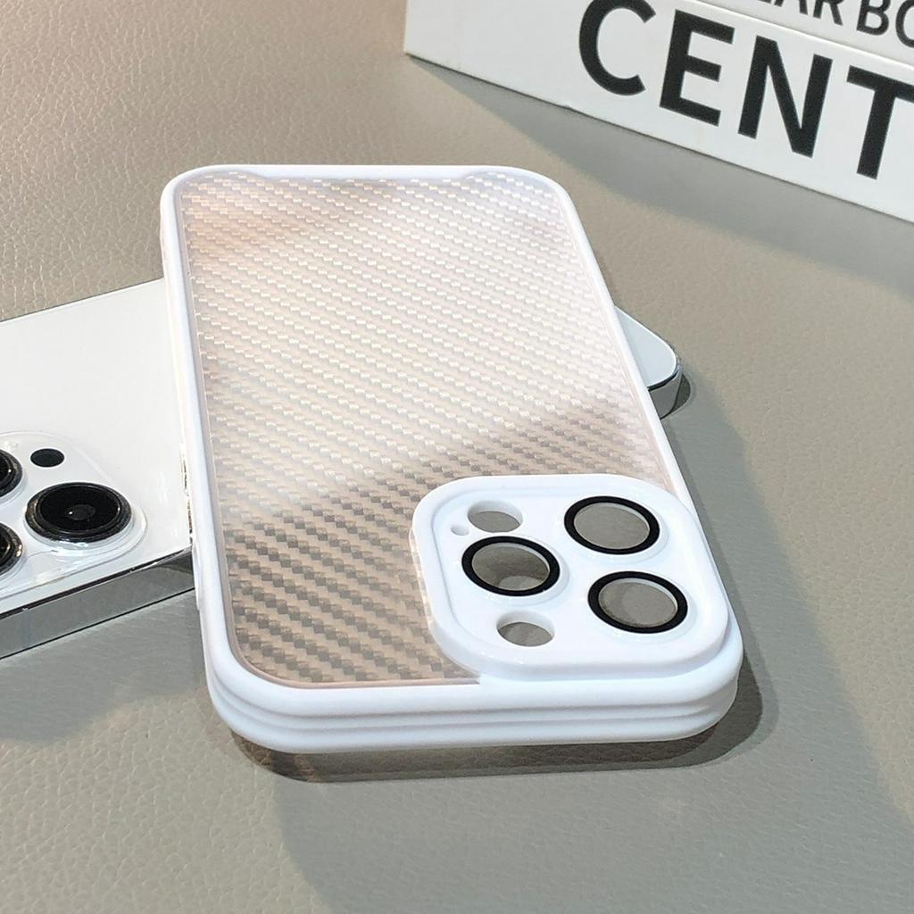 Ốp Điện Thoại Cứng Họa Tiết Sợi Carbon Màu Đen Kèm Miếng Dán Ống Kính Máy Ảnh Cho compatible for iPhone 11 12 13 14 pro max