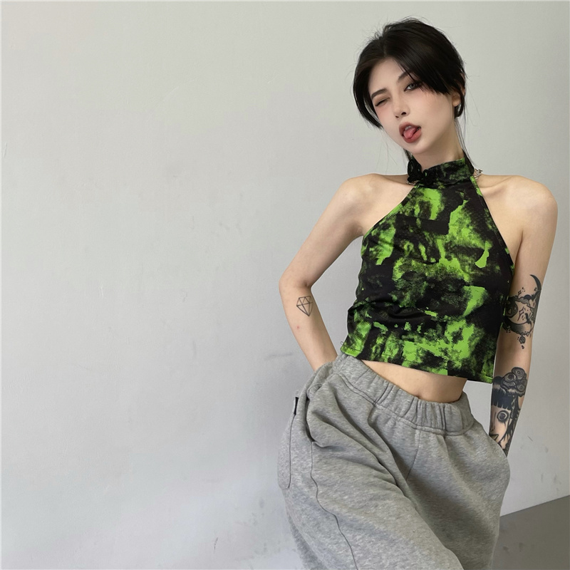 Áo không tay thiết kế hợp thời trang dành cho nữ