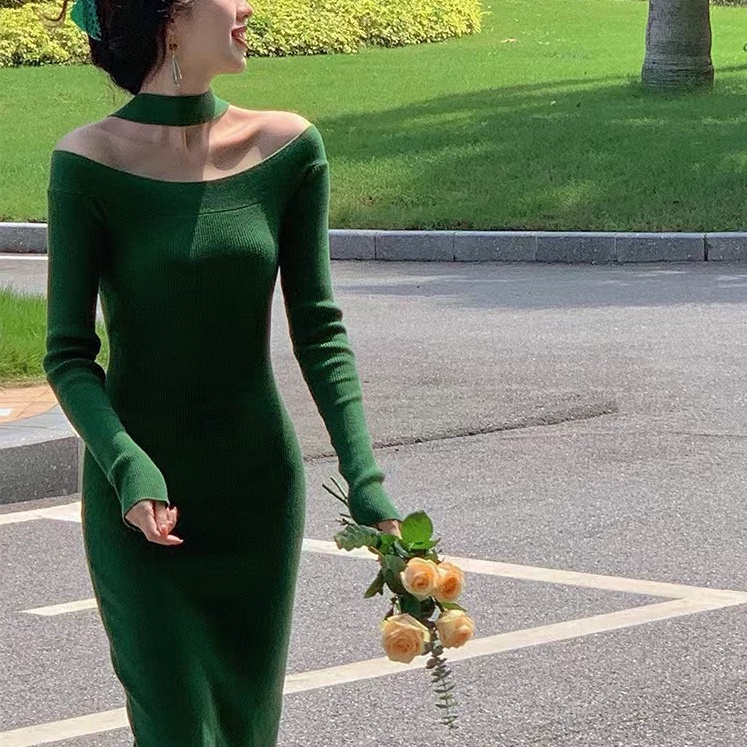 C & M Đầm Sweater Dệt Kim Trễ Vai Ôm Dáng Tay Dài Thời Trang Mùa Thu Cho Nữ