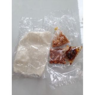 Bánh tráng muối, sate, hành phi