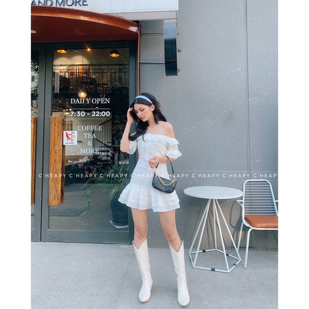 Đầm trễ vai Holly