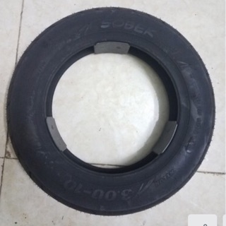 Lốp 300-10 không xăm chuyên dùng cho xe điện