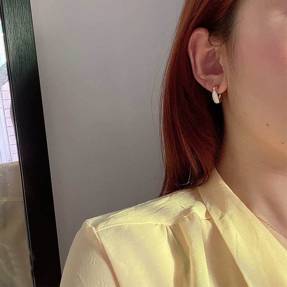 Bông Tai Bạc 925 Hình Chữ C Đính Đá Pha Lê Kiểu Dáng Thanh Lịch Cho Nữ